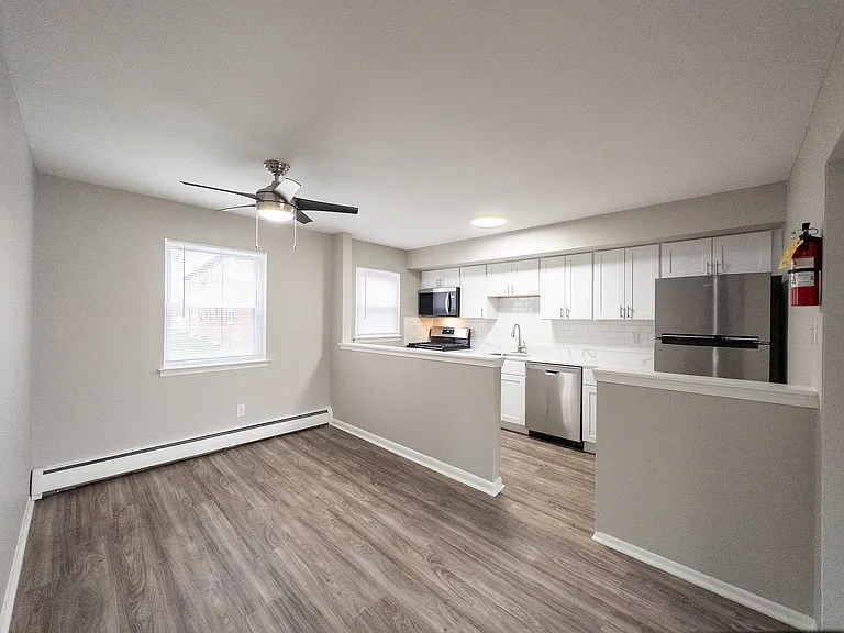 Orchard View Apartments — Photo 20