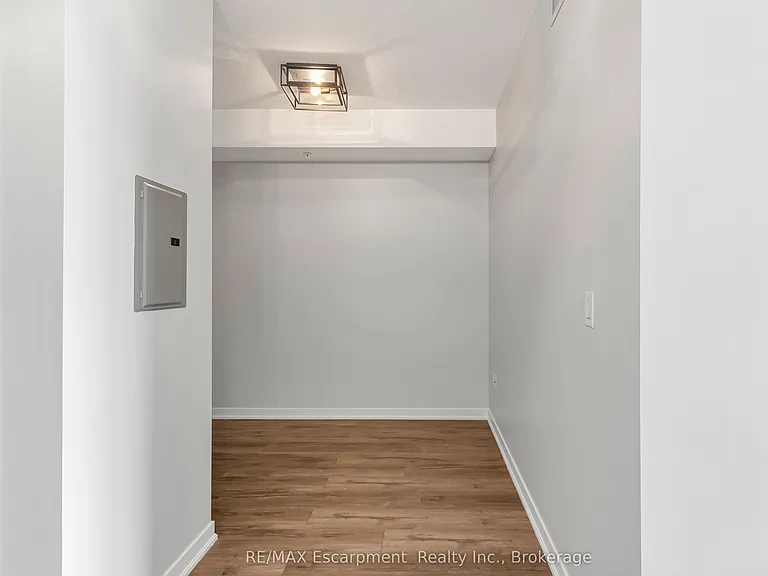 5010 Corporate Dr #313 — Photo 16