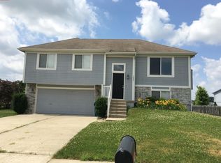 1003 Swallow Ct, Liberty, MO 64068