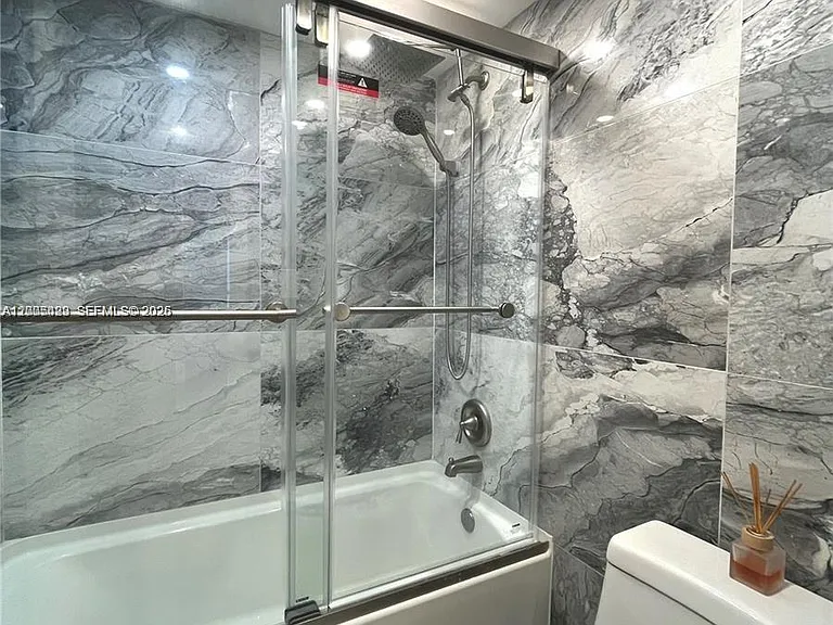 100 Bayview Dr #1827 — Photo 27