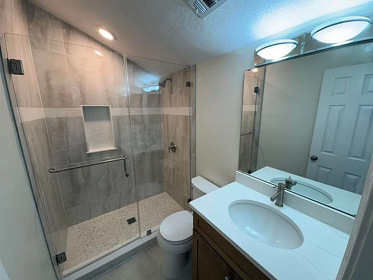 314 Westlake Ct — Photo 24