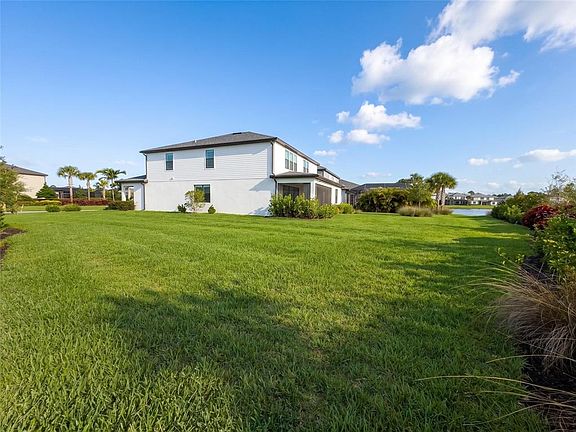 2nd image of 16419 Pebble Ridge Dr