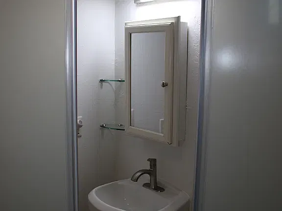 1 bed, $2,500 — Photo 3