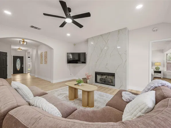 12624 Twisted Briar Ln, Austin, TX 78729