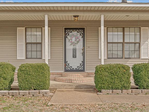 2nd image of 128 S Wisdom Rd