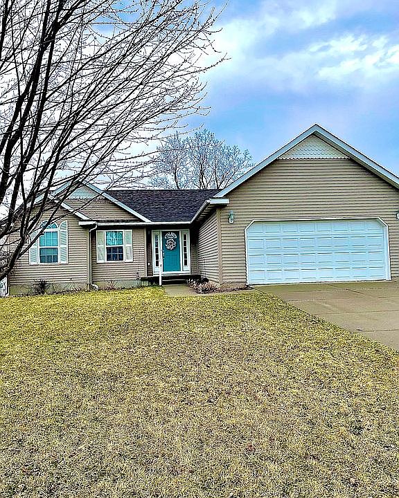 1st image of 11067 Alexandria Ln