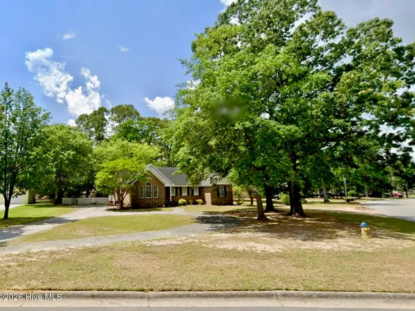 3025 Princeton Street, Lumberton, NC 28360