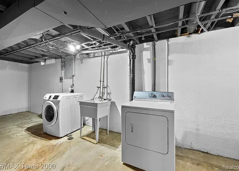 39784 Hillary Dr — Photo 19