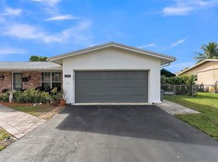 6740 SW 11th St, Plantation, FL 33317