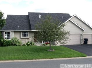 1575 Windsor Dr S, Shakopee, MN 55379