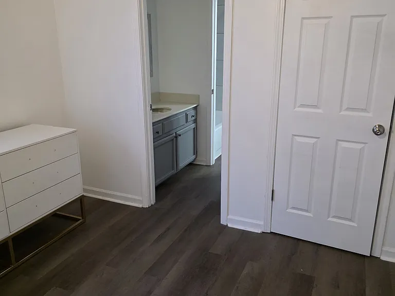4913 Kennesaw Dr — Photo 17