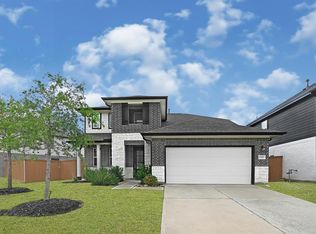 8418 Manta Ray Dr, Cypress, TX 77433