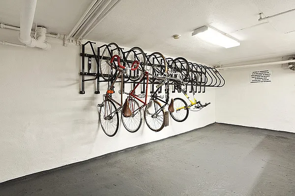 Rented by Mirador Real Estate | media 34