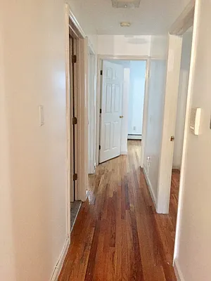Rented by Capri Jet Realty Corp | media 50