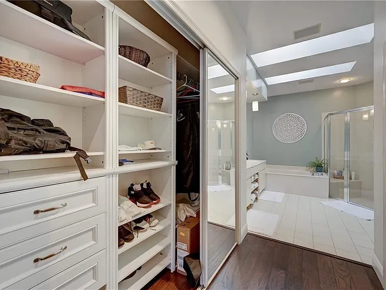 8171 Hampton Wood Dr — Photo 19
