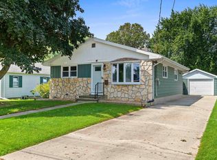 3624 Tannery Rd, Two Rivers, WI 54241