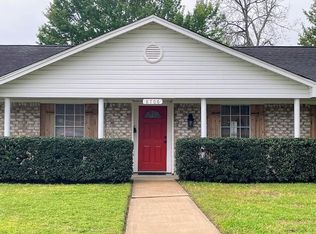 8706 Collingsdale Rd, La Porte, TX 77571