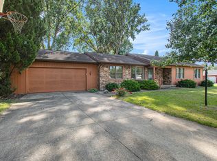 3967 E Lakeview Trl, Leesburg, IN