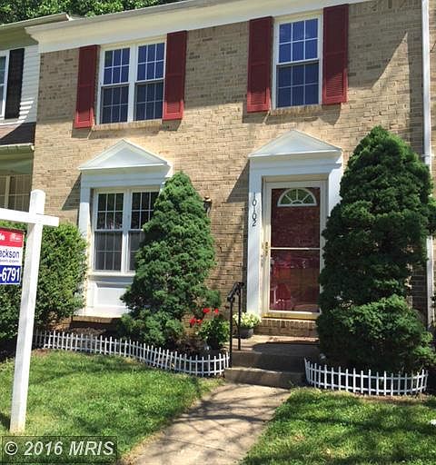1st image of 10102 Sassafras Woods Ct