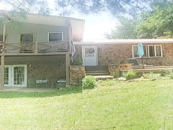 206 Woodlawn Dr, Jonesville, VA 24263