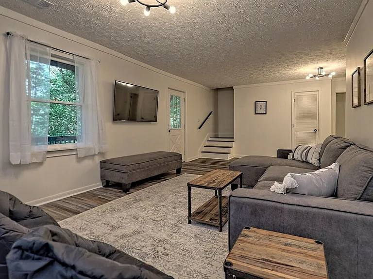 63 Mint Ln — Photo 25