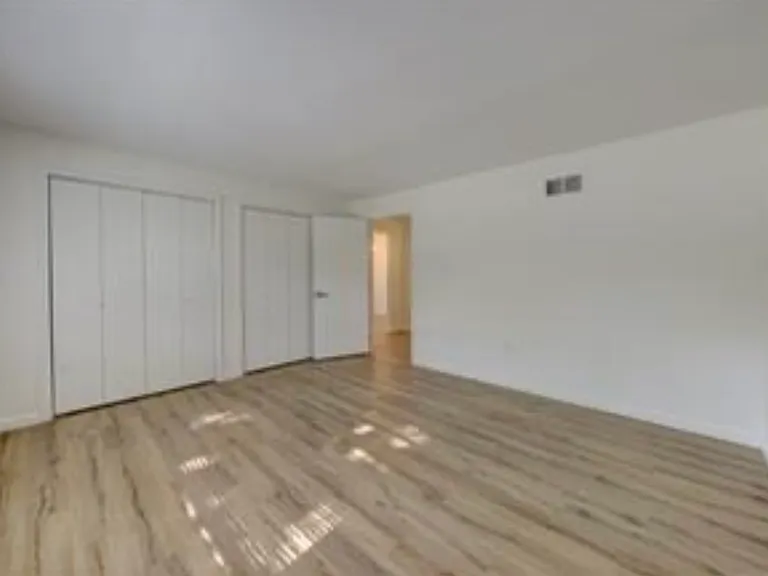 54 Oak St #11 — Photo 13