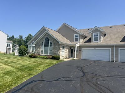 993 Governors Cir, Lancaster, OH, 43130
