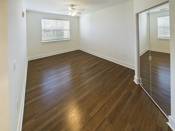 5th image of 820 Wooden Way #15-102