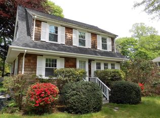 26 Pin Oak Way, Falmouth, MA 02540