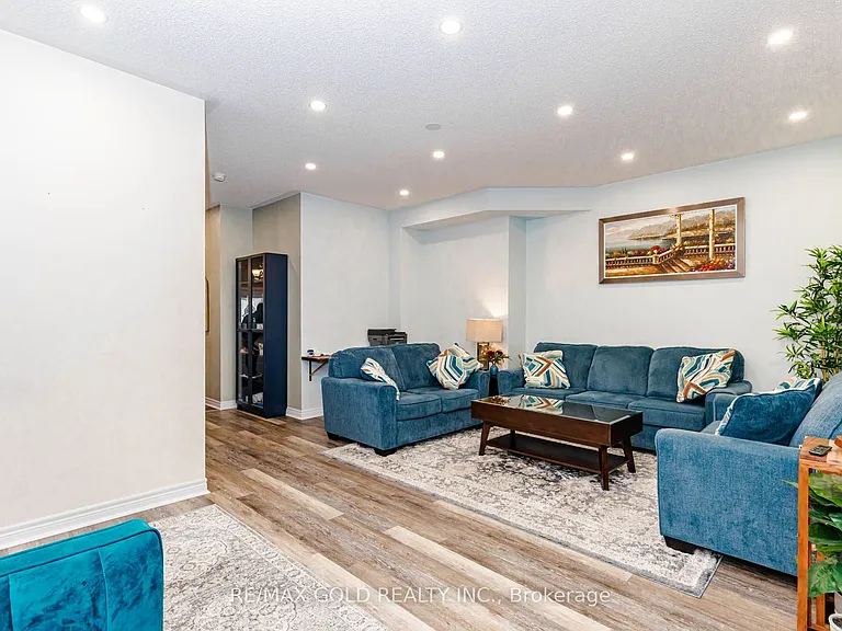 65 Niagara Trl — Photo 12