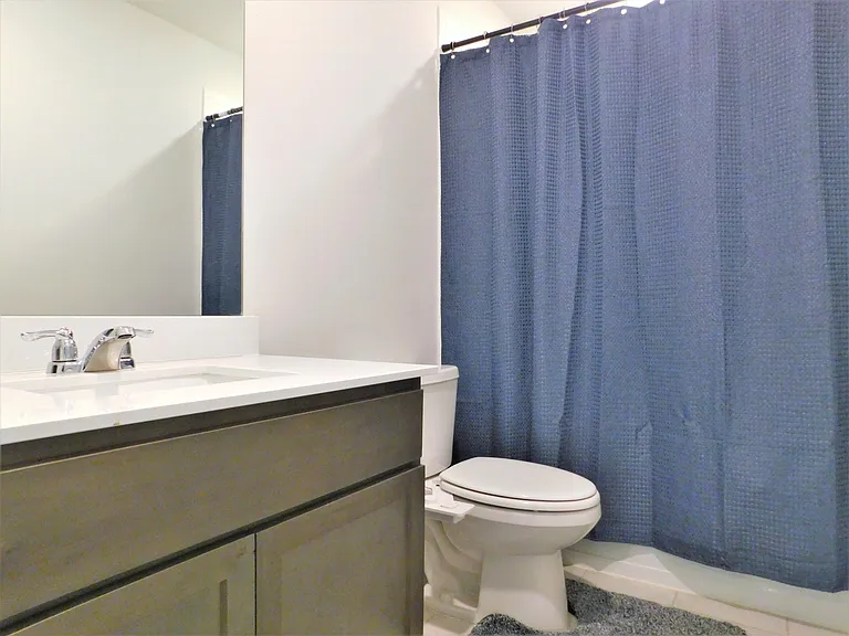 4025 Huntington Dr — Photo 12