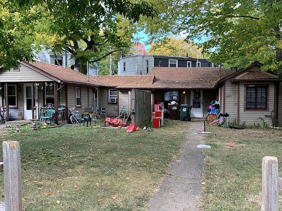 2515 Keenan Ave