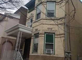 1206 New York Ave, Union City, NJ 07087