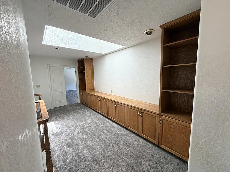 2506 W Grandview Dr — Photo 22