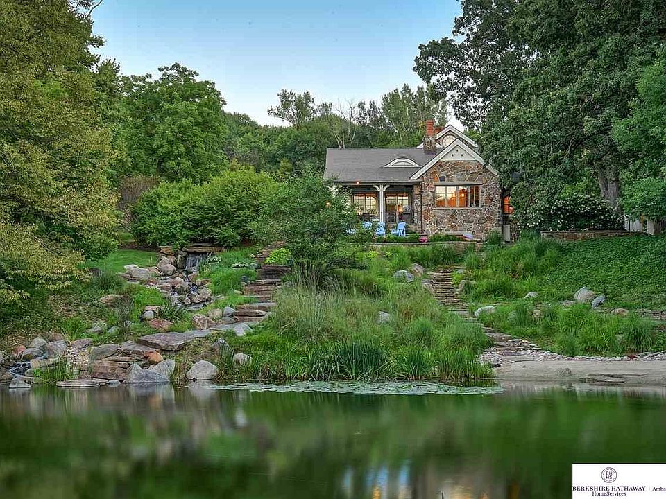 3835 Ponca Rd, Omaha, NE 68112 Zillow