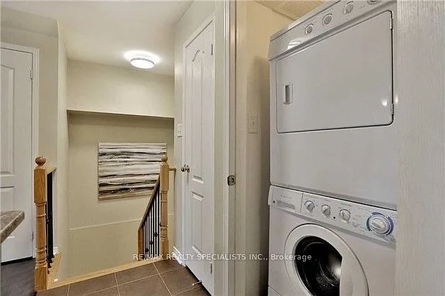 3250 Bentley Dr #3 — Photo 5