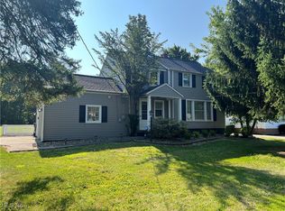 7471 Som Center Rd, Solon, OH 44139