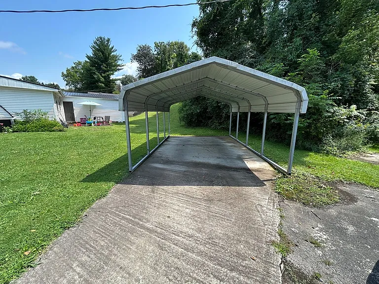 422 Sequoyah Dr — Photo 3