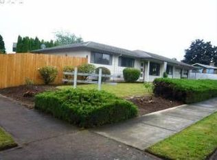 19720 NE Everett Ln, Portland, OR 97230