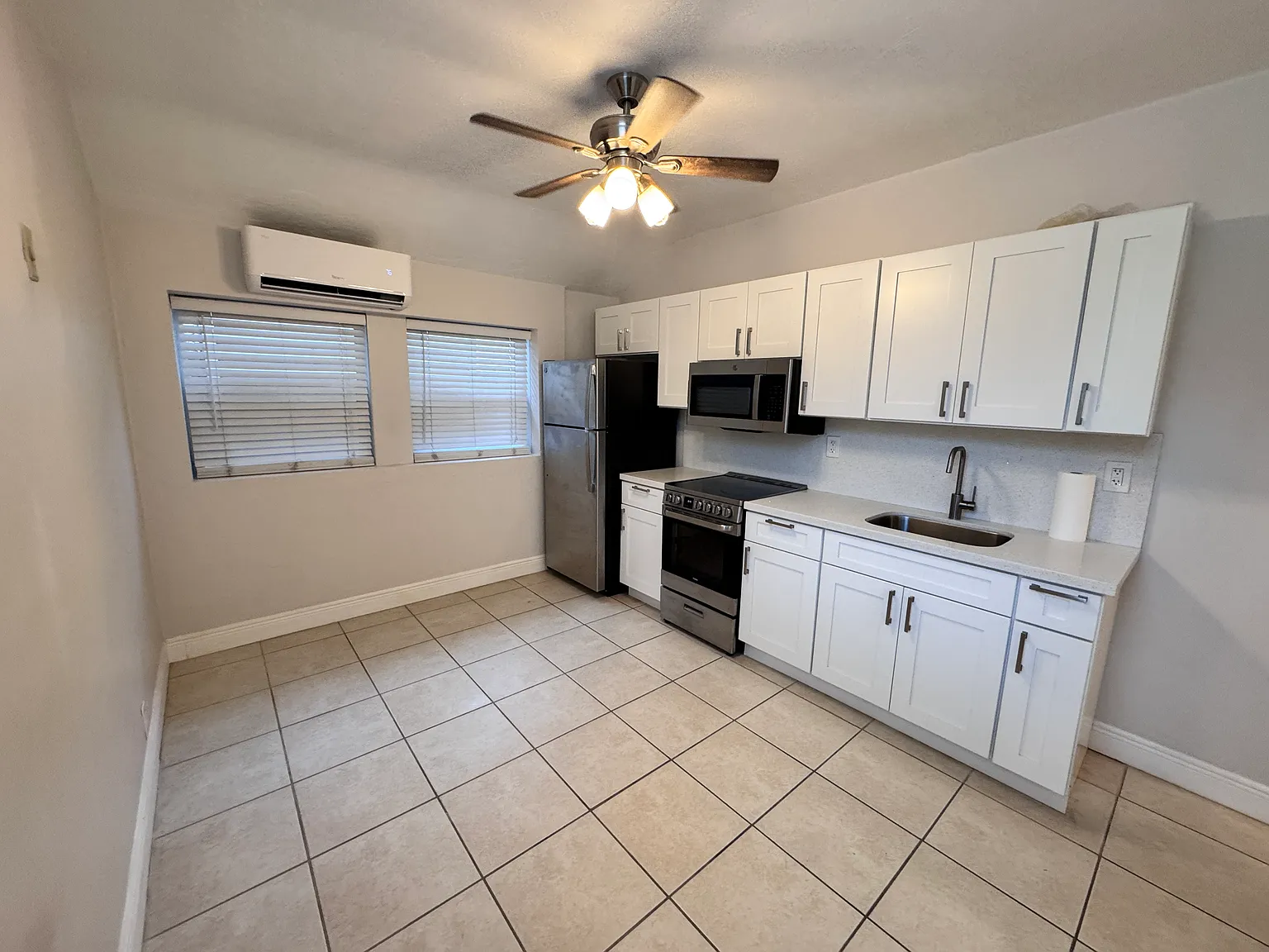 1 bed, 500 sqft, $1,650 — Photo 2