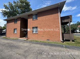 1609 S 1st St APT A, Springfield, IL 62704