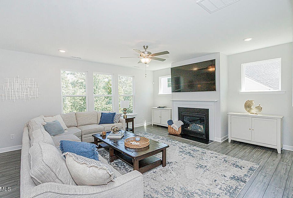 1st image of 63 Morningside Ln