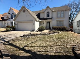 12325 S Alcan St, Olathe, KS 66062