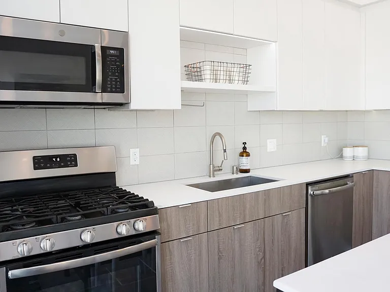 C1 by CLG ( + Coliving) — Photo 11