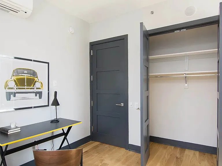 10 Montieth St #421 — Photo 7
