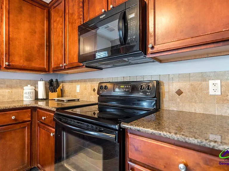 307 Timberwind Dr — Photo 8
