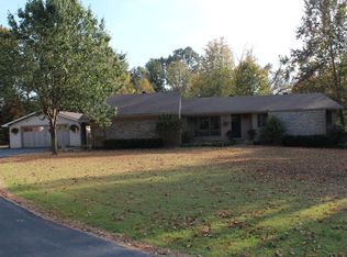 77 Shamrock Ct, Benton, KY 42025