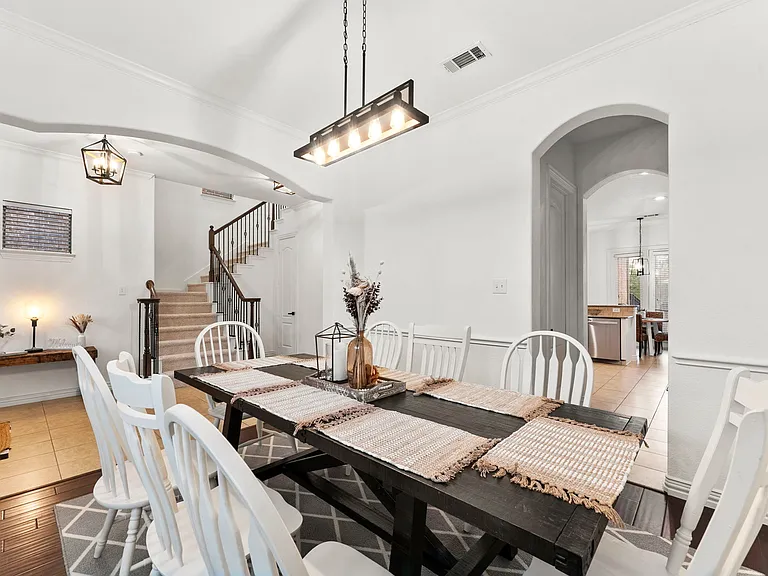 1478 Cambridge Dr — Photo 10
