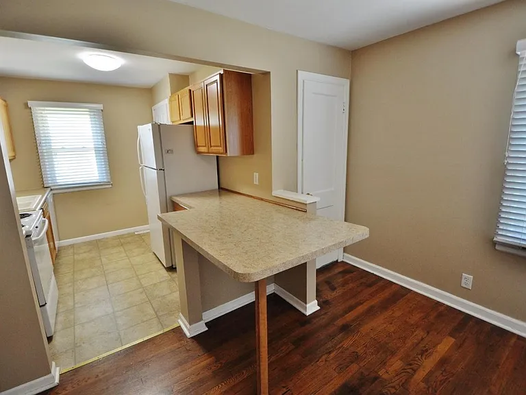 3259 Potter St — Photo 14