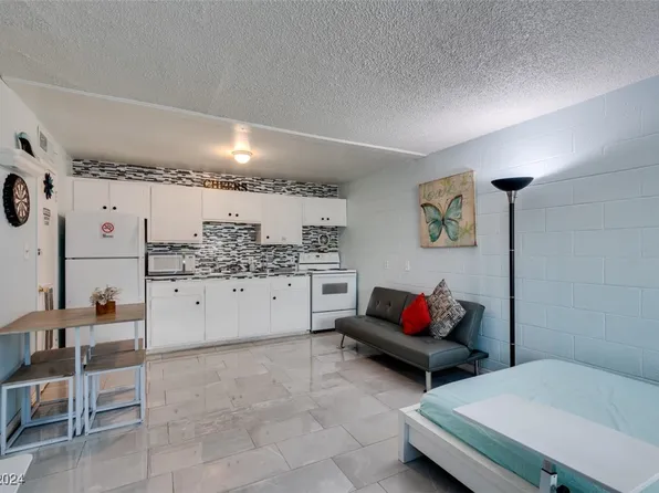 3726 Hazelwood St APT 2, Las Vegas, NV 89119